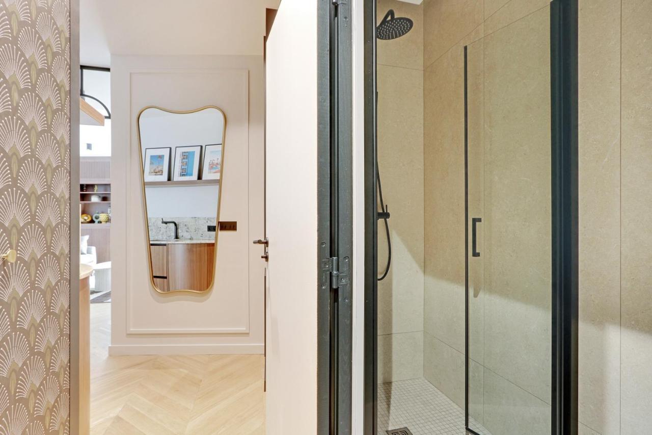 Pick A Flat'S Apartment In Triangle D'Or - Pierre 1Er De Serbie Paris Luaran gambar