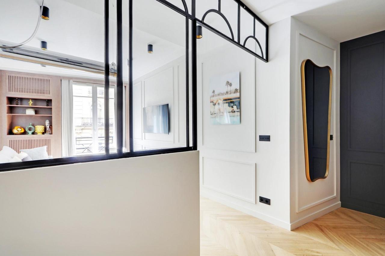 Pick A Flat'S Apartment In Triangle D'Or - Pierre 1Er De Serbie Paris Luaran gambar