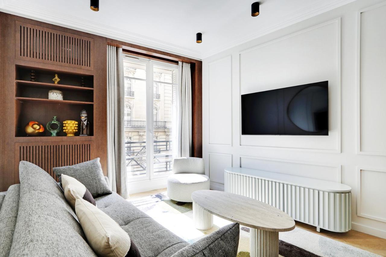 Pick A Flat'S Apartment In Triangle D'Or - Pierre 1Er De Serbie Paris Luaran gambar